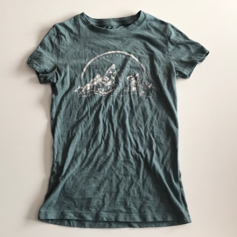 Graphic tee